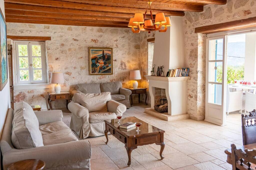 Villa Pelagos Tselendata Екстер'єр фото